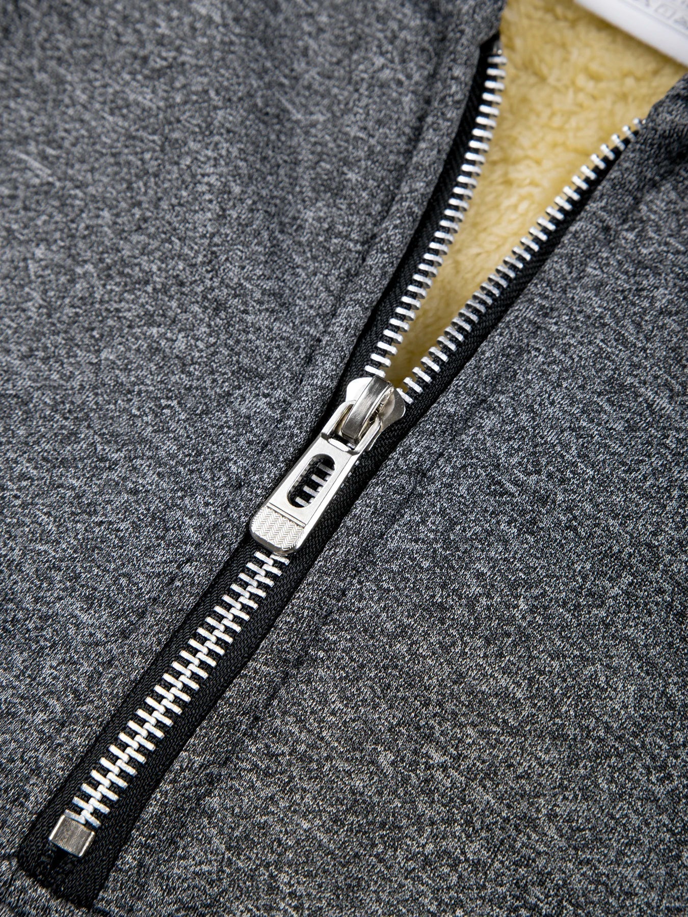 Vance Astor Yün Hoodies