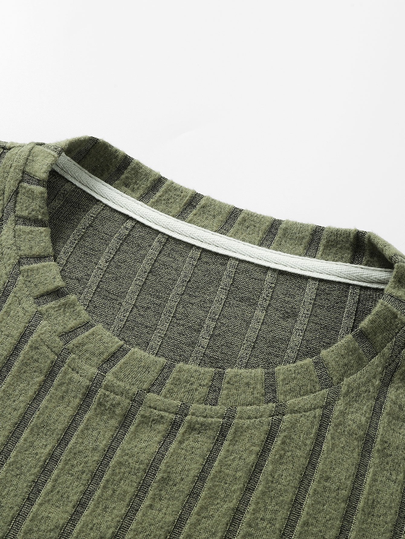 Vance Astor Knit Ribbed Sweatshirt