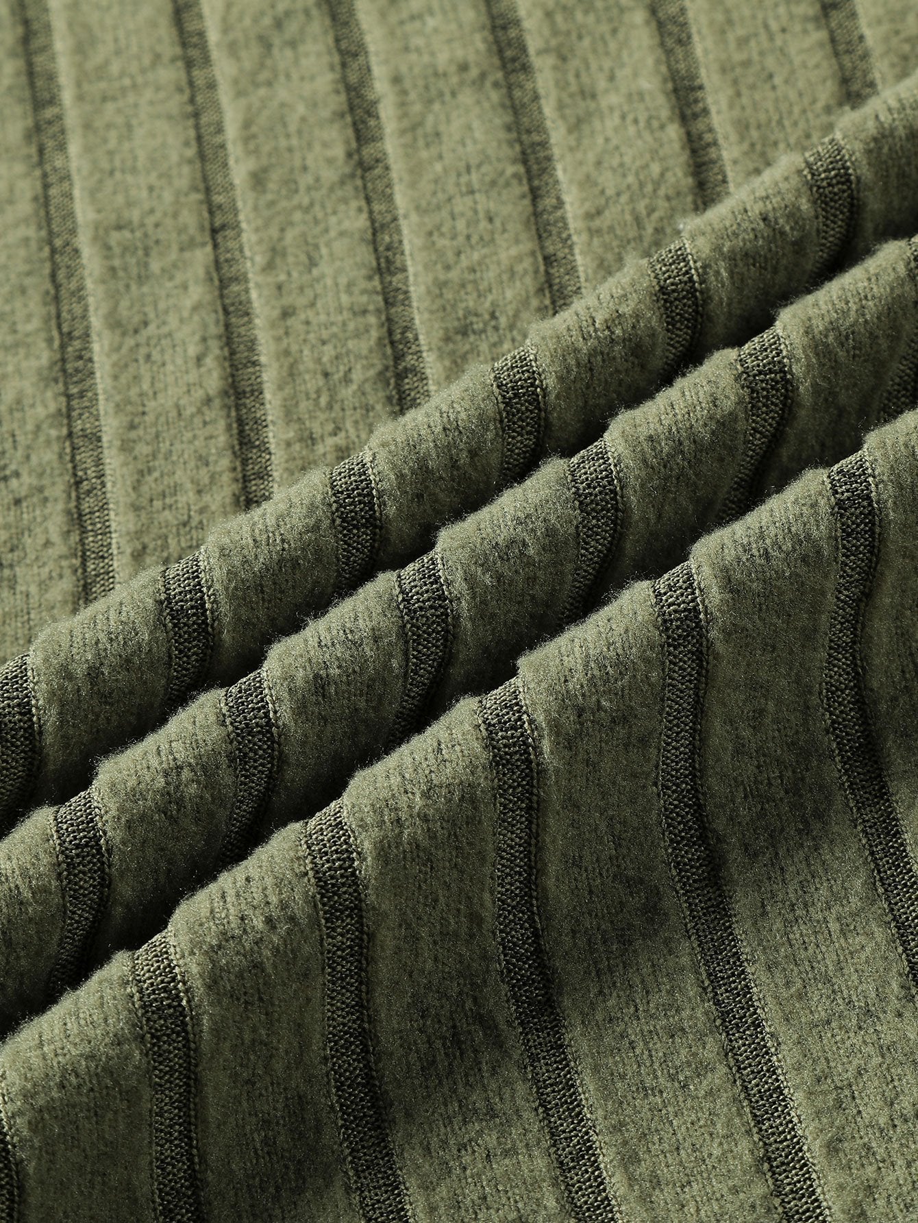 Vance Astor Knit Ribbed Sweatshirt