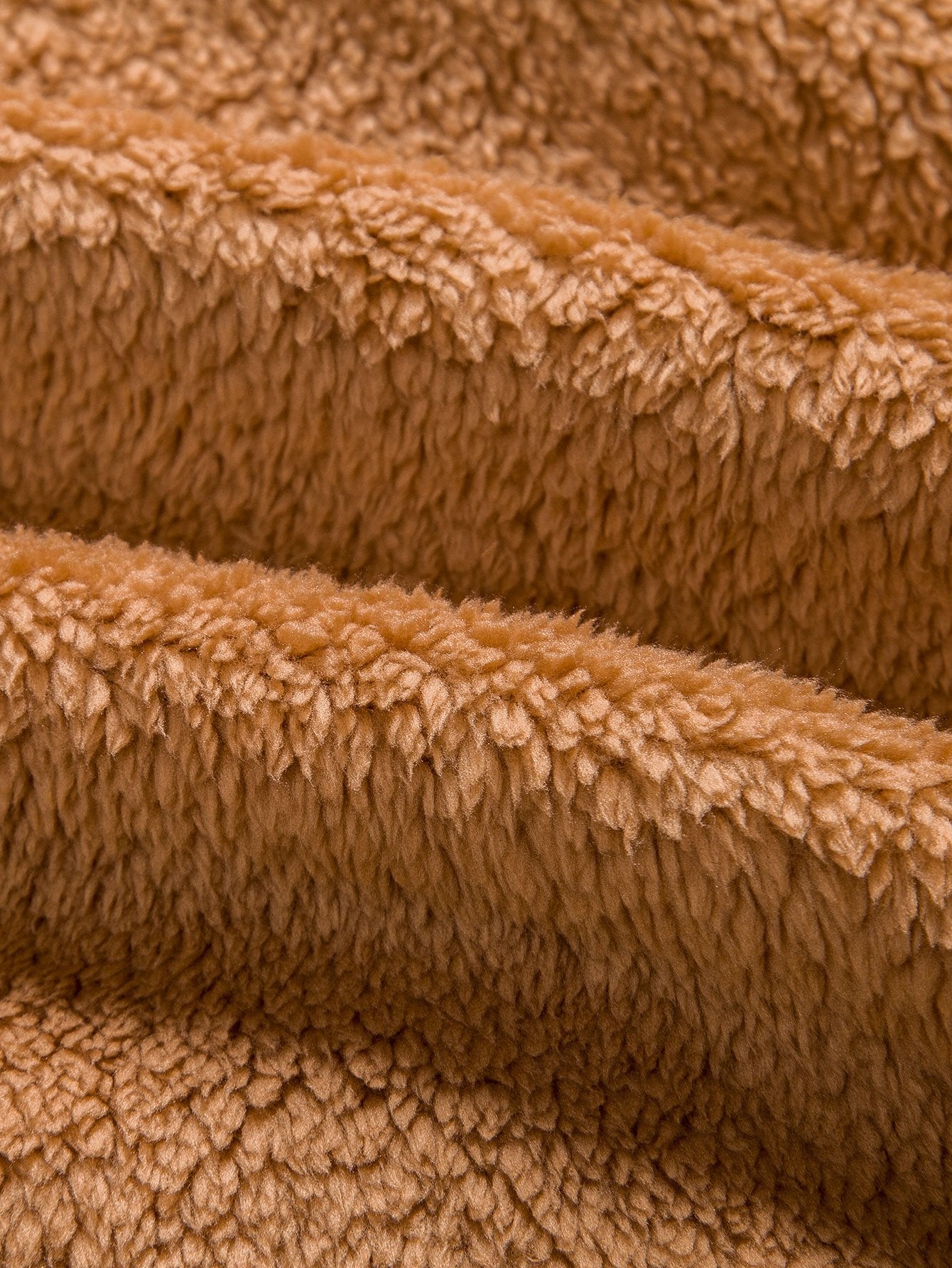 Vance Astor Basic Teddy Hoodie